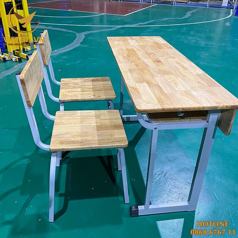 Mẫu bàn học sinh mặt gỗ cao su khung sắt V3-8108